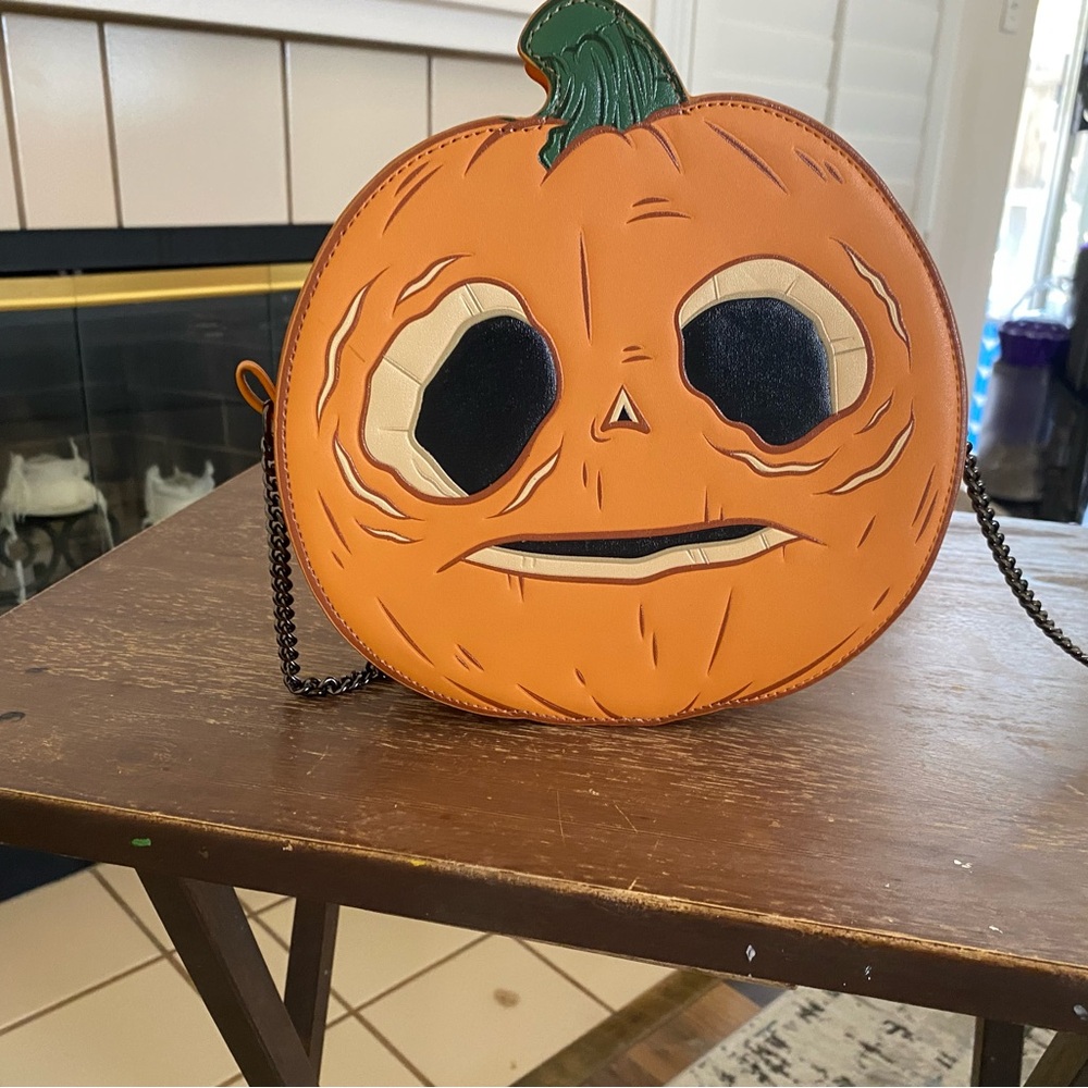 Pumpkin Face Orange Crossbody Bag - Women's Halloween Novelty